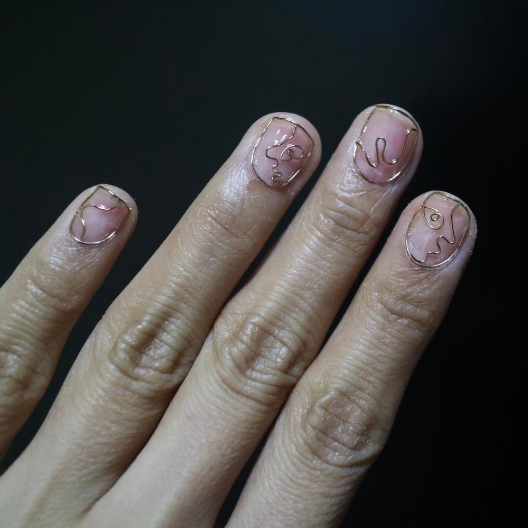 Запечатка ногтей на короткие ногти