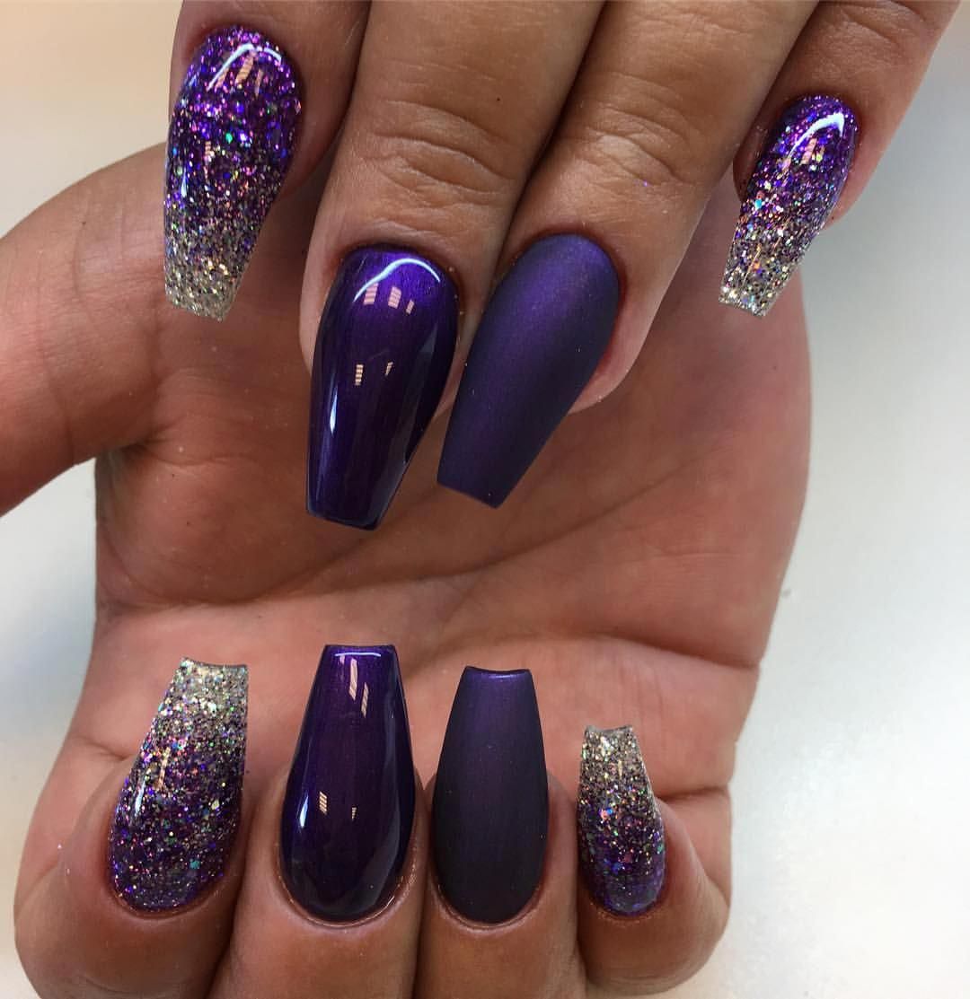 Дизайн ногтей фиолетовый с блестками