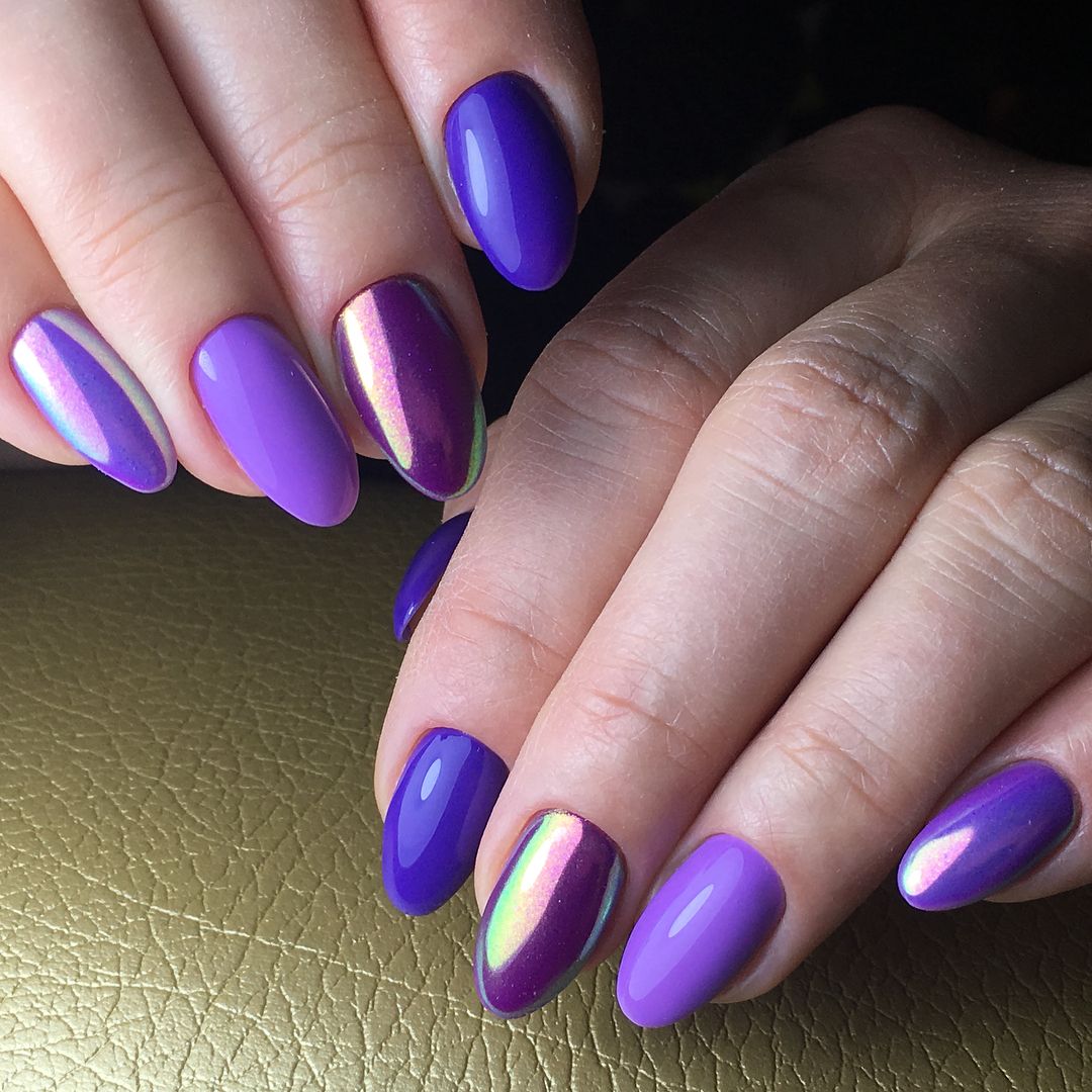 Фиолетовые ногти с втир