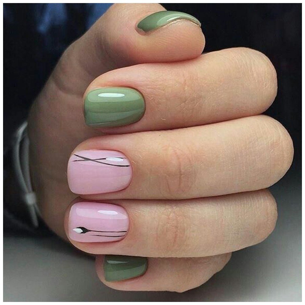 Пастельно зеленые ногти