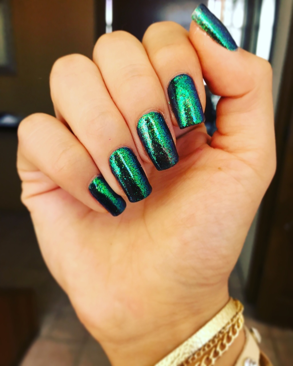 ногти с зелеными блестками фото