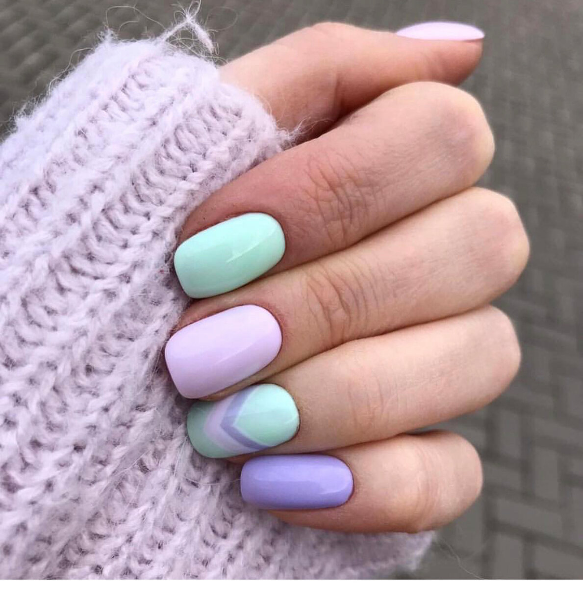 красивое сочетание цвета на ногтях фото
