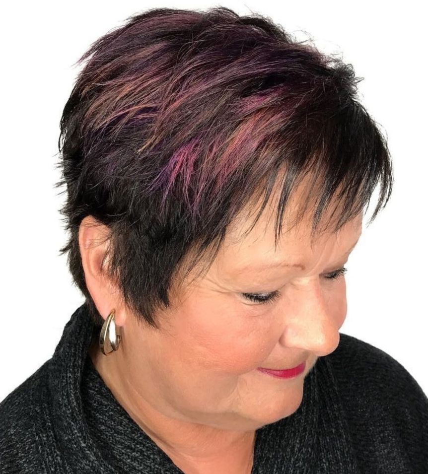 Прическа пикси на короткие волосы для полных женщин 50 лет фото