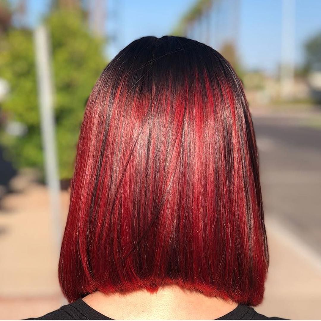 Красное окрашивание волос на каре