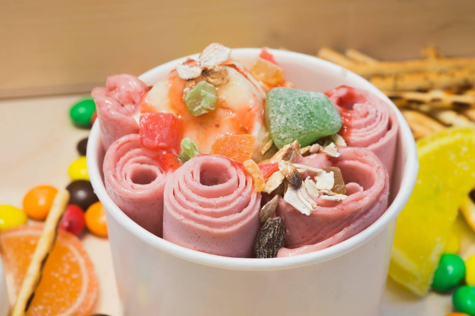 Тайское жареное ролл мороженое
