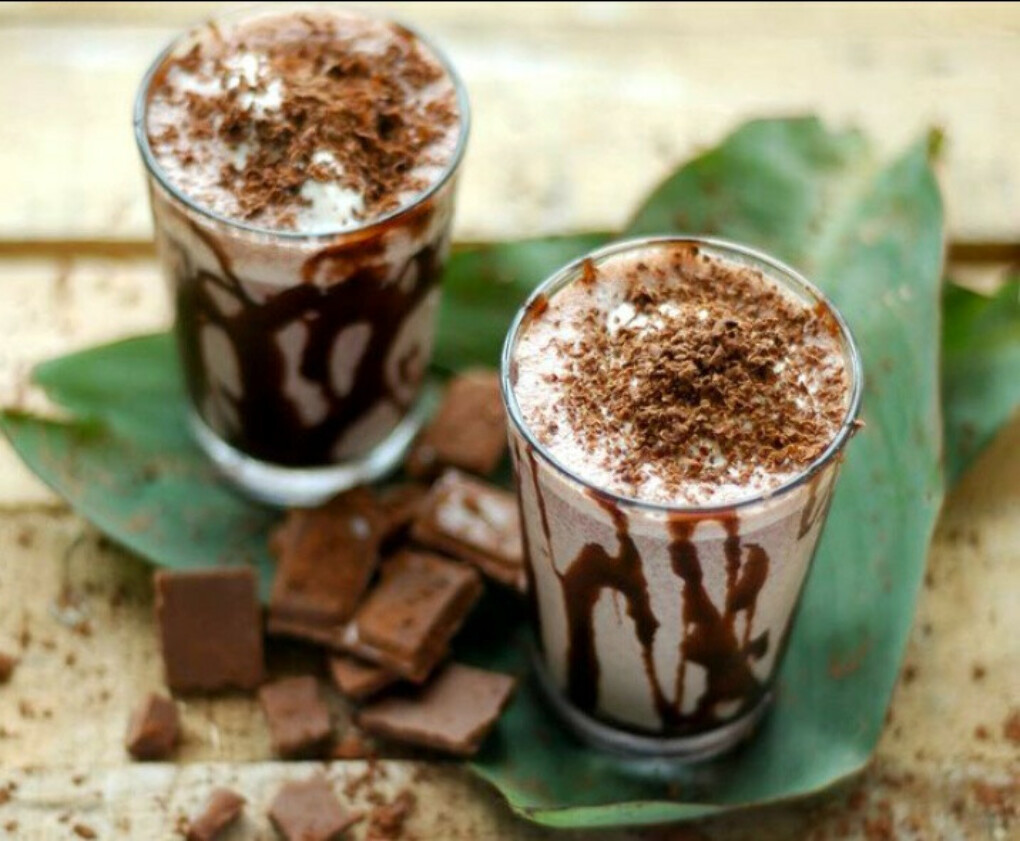 Молочный коктейль с шоколадом