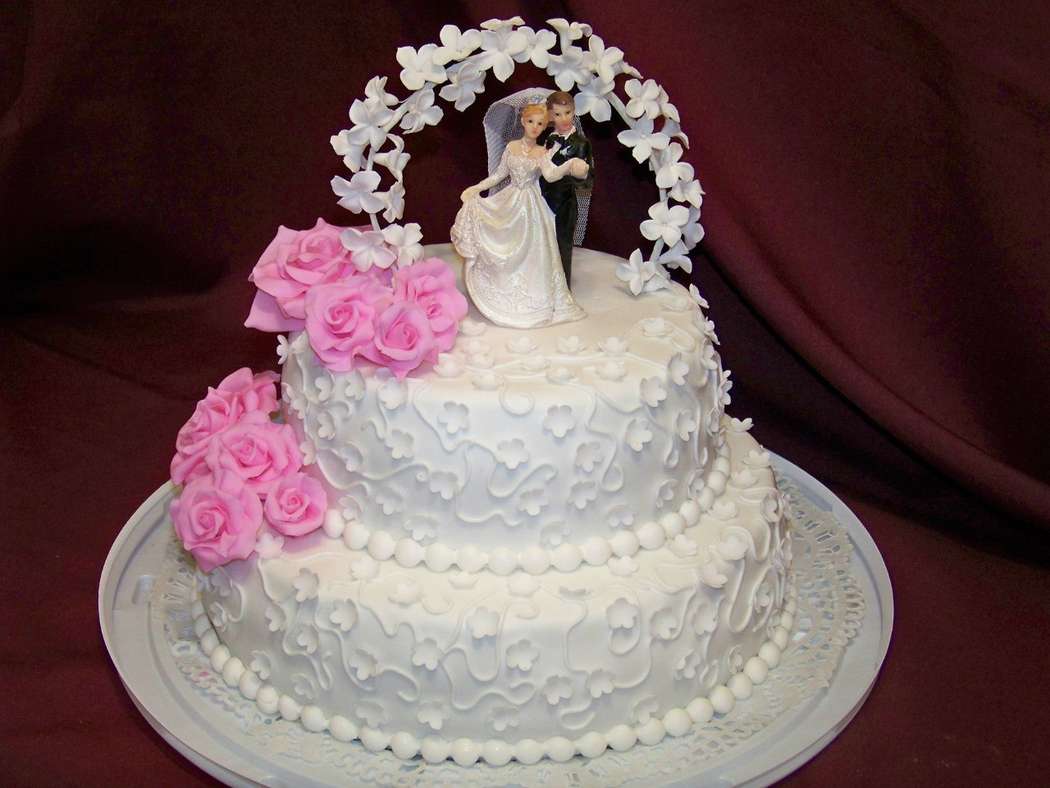 Свадебный торт один ярус кремовый