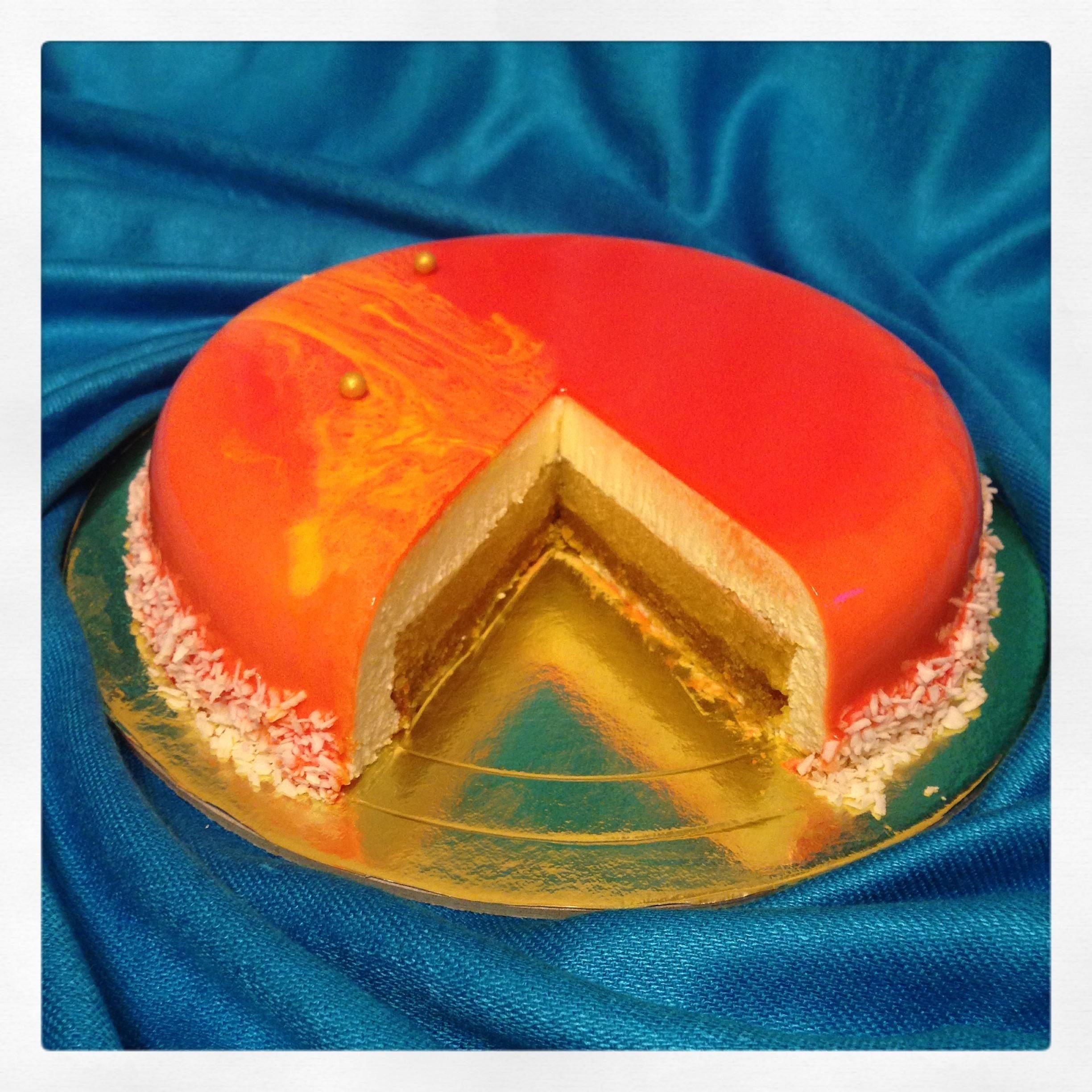 Муссовый торт с апельсиновым конфи