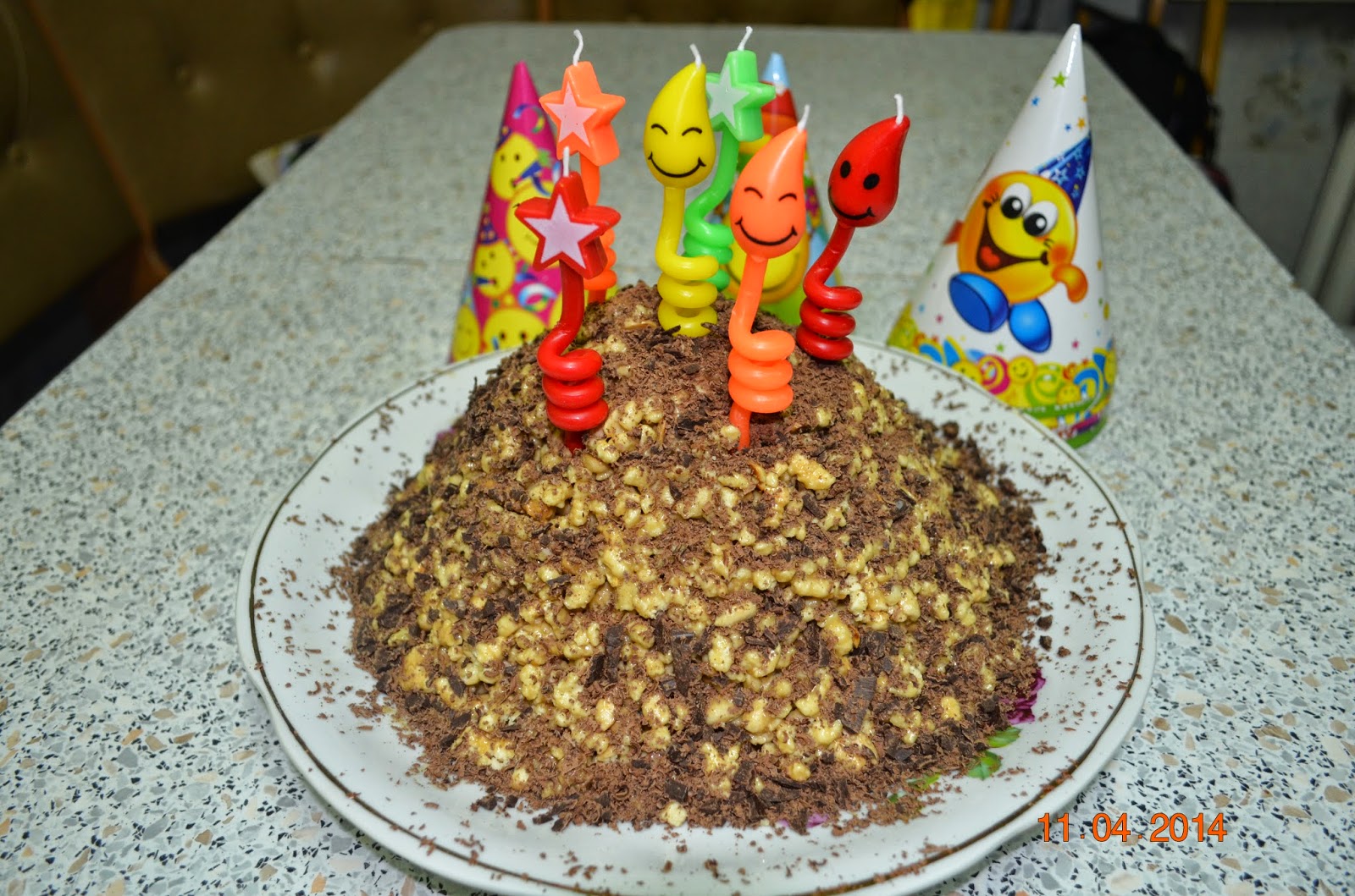 Украшение торта Муравейник для детей