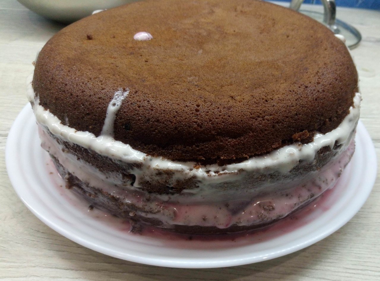 Торт шоколадный бисквит со сметанным кремом