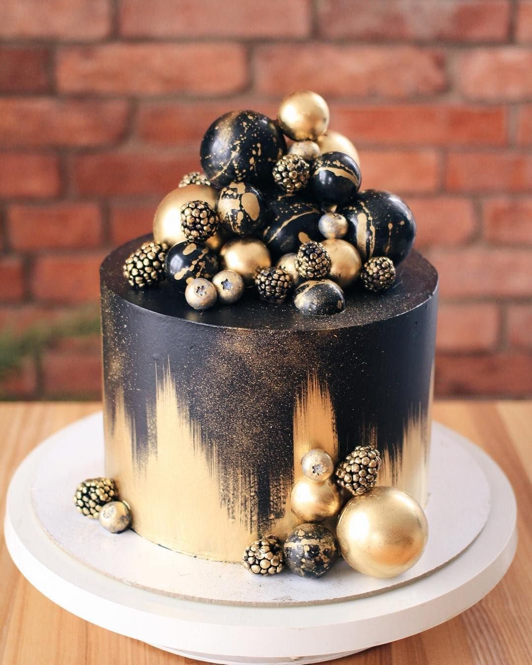 Шоколадные шары декор для торта