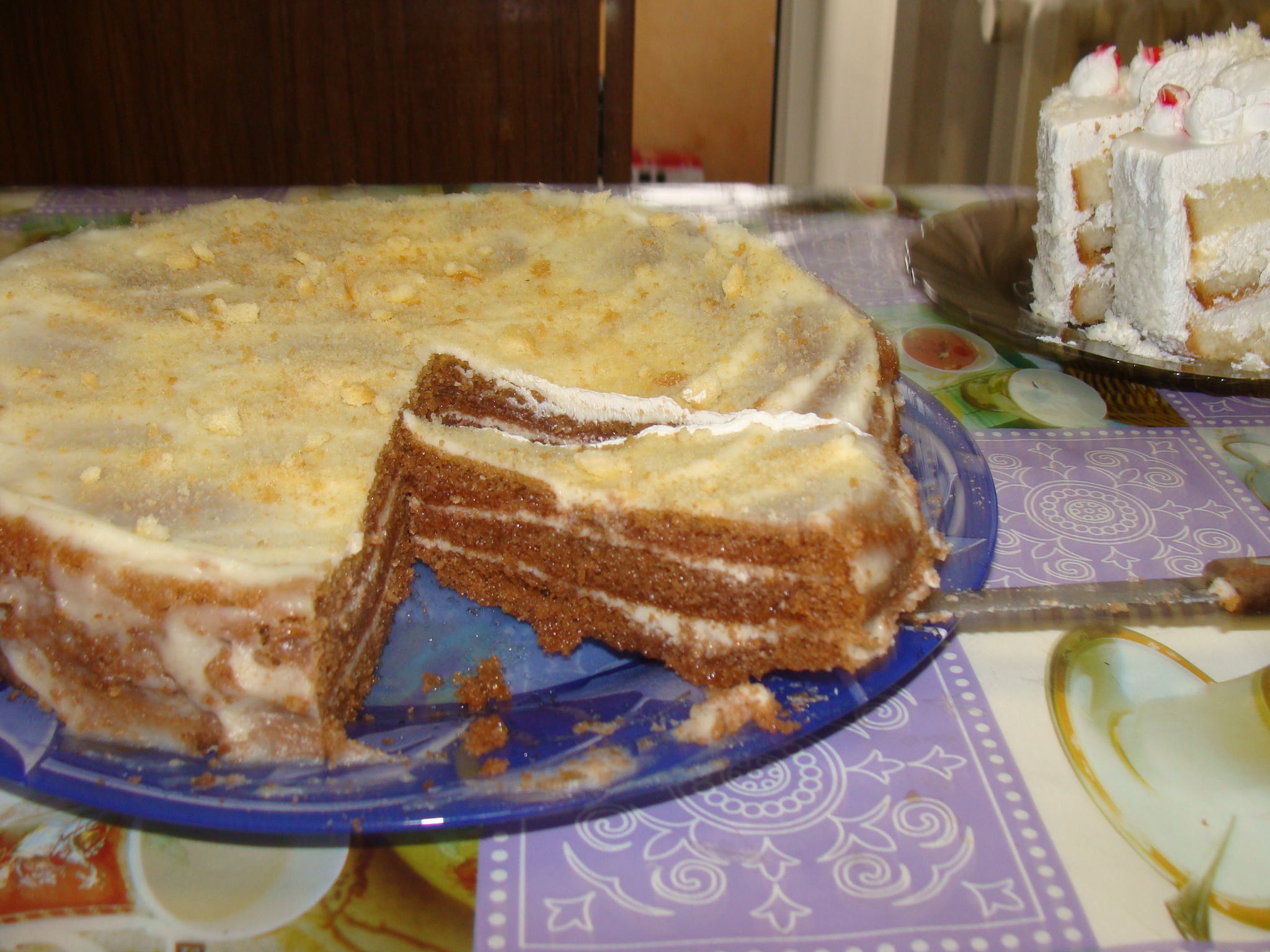 Торт из готовых покупных коржей со сгущенкой
