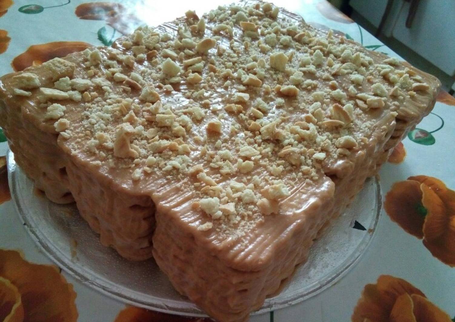 Торт из сухого печенья Мария без выпечки