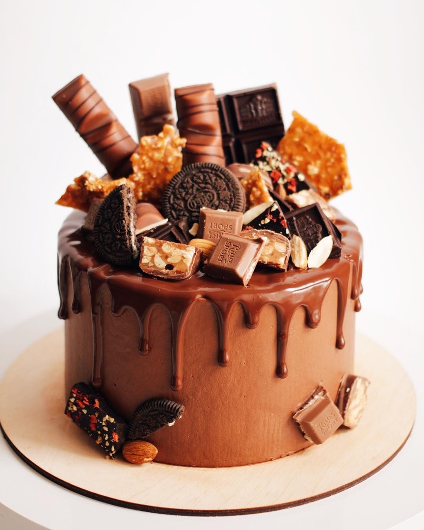 Торт С Шоколадками Сверху