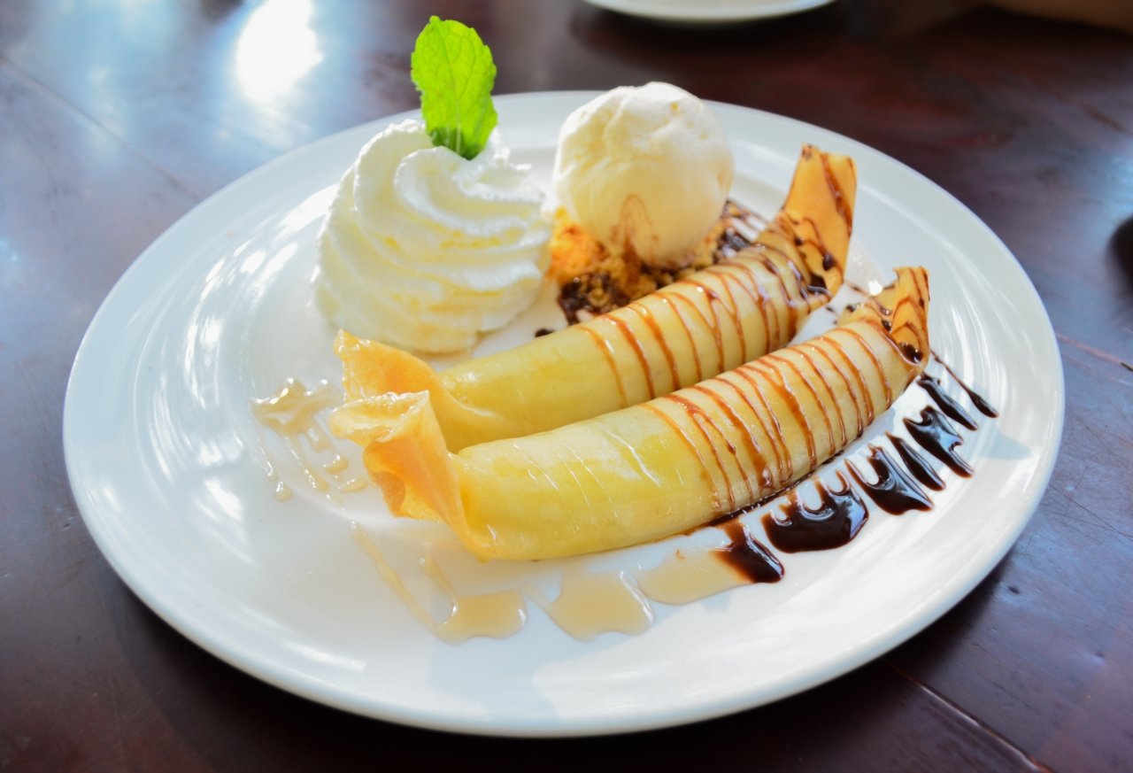 Десерт банан фламбе
