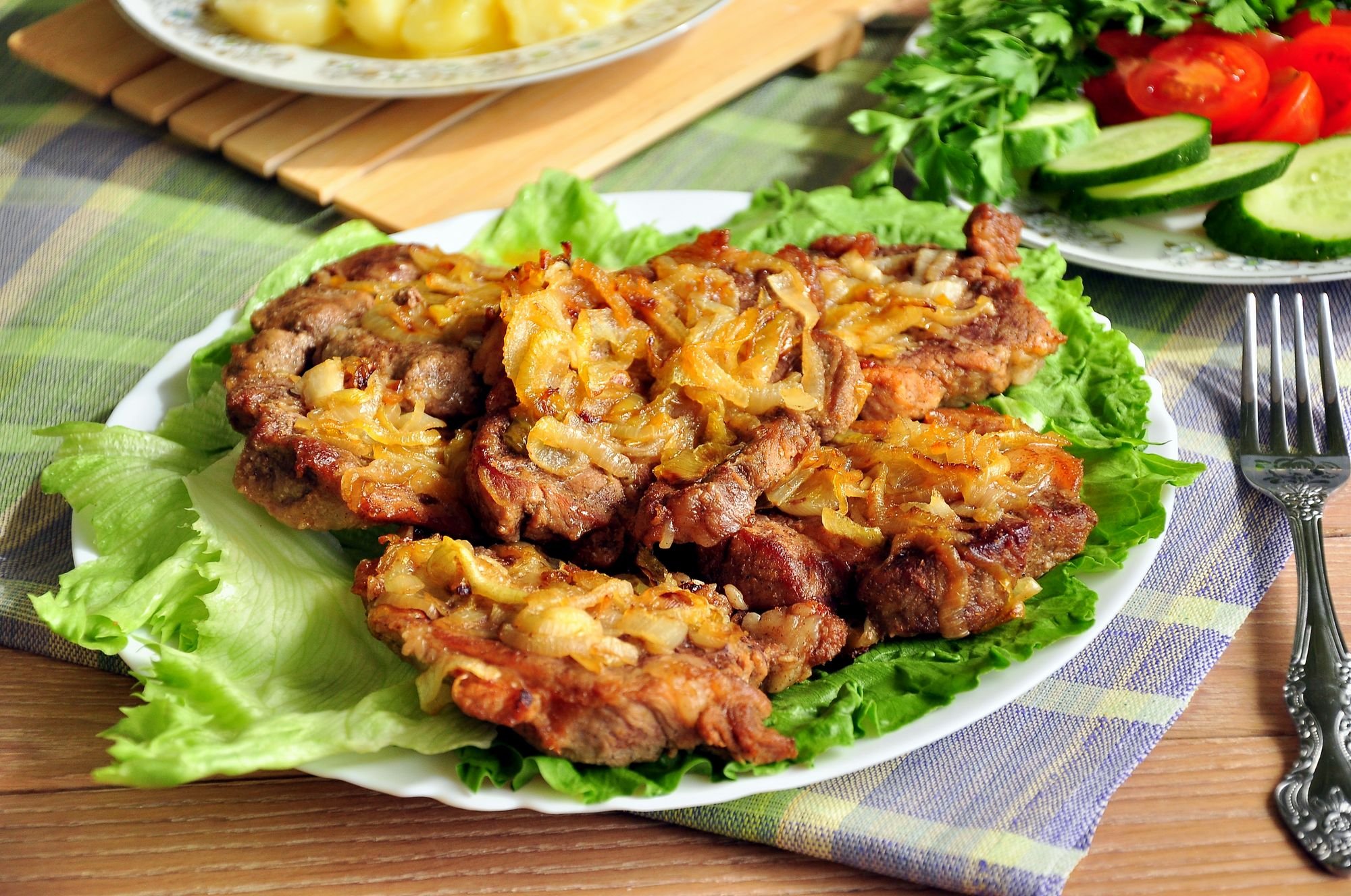 Блюда из мяса на сковороде рецепты с фото простые и вкусные рецепты фото