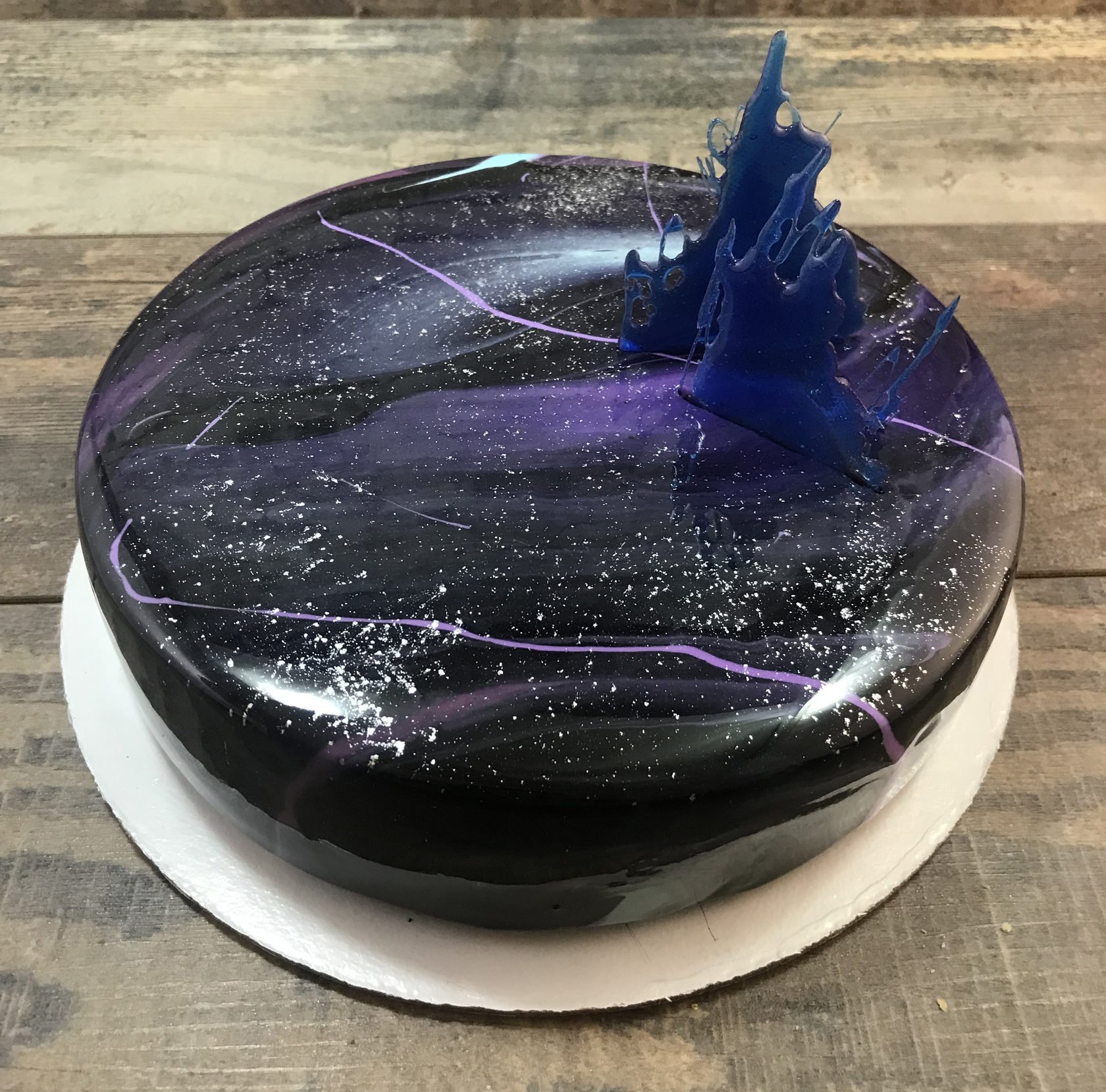 Муссовый зеркальный торт космос