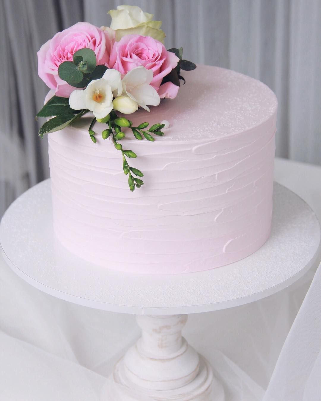 Нежный торт на годовщину свадьбы