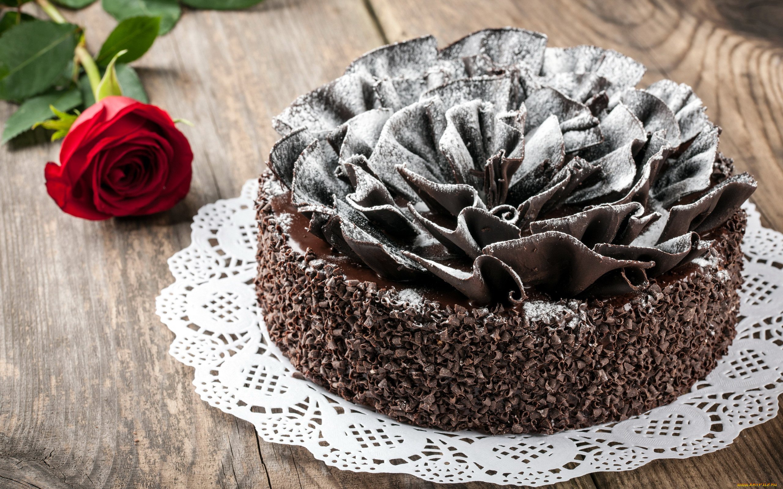 Торт С Шоколадными Розами