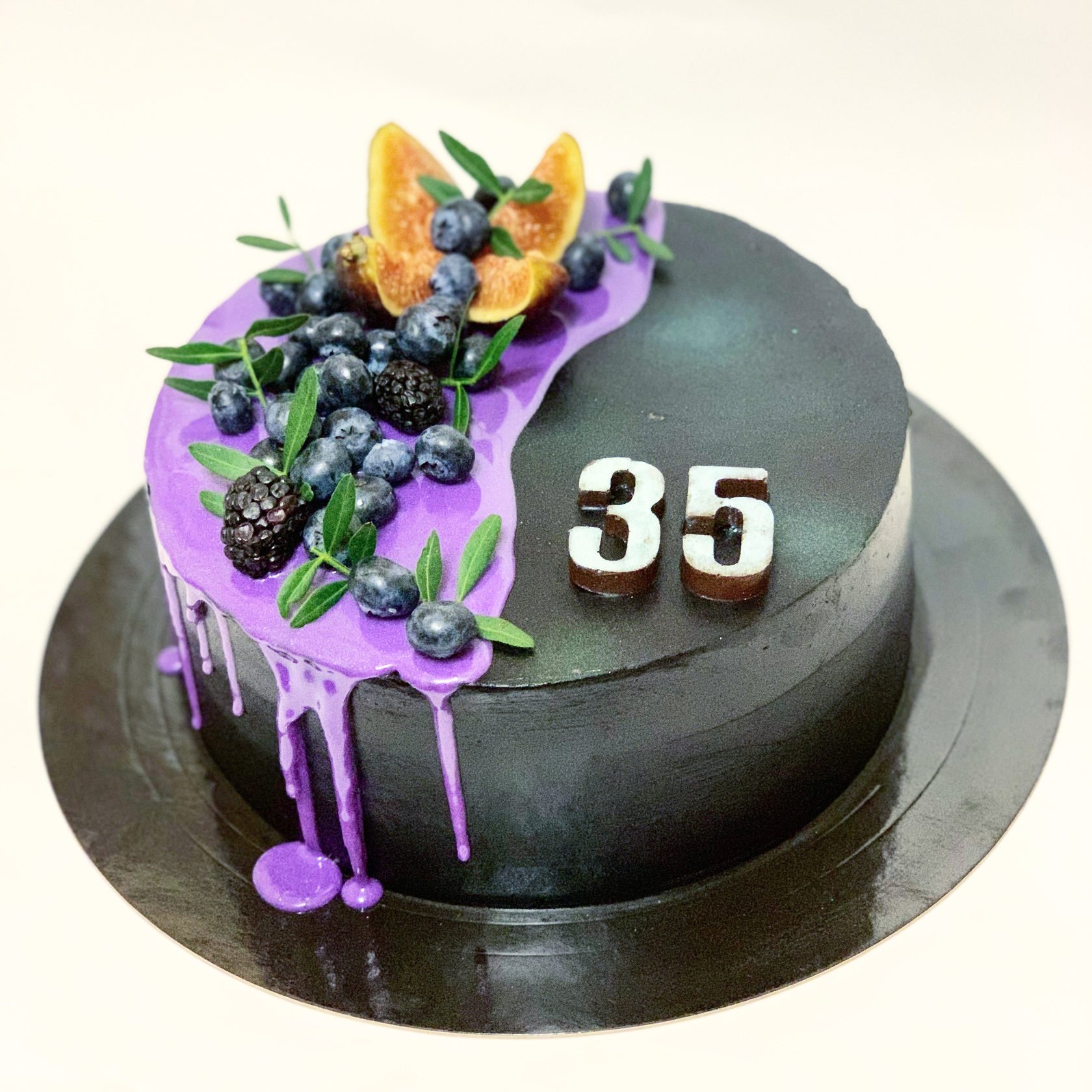 Торт на юбилей 35 лет
