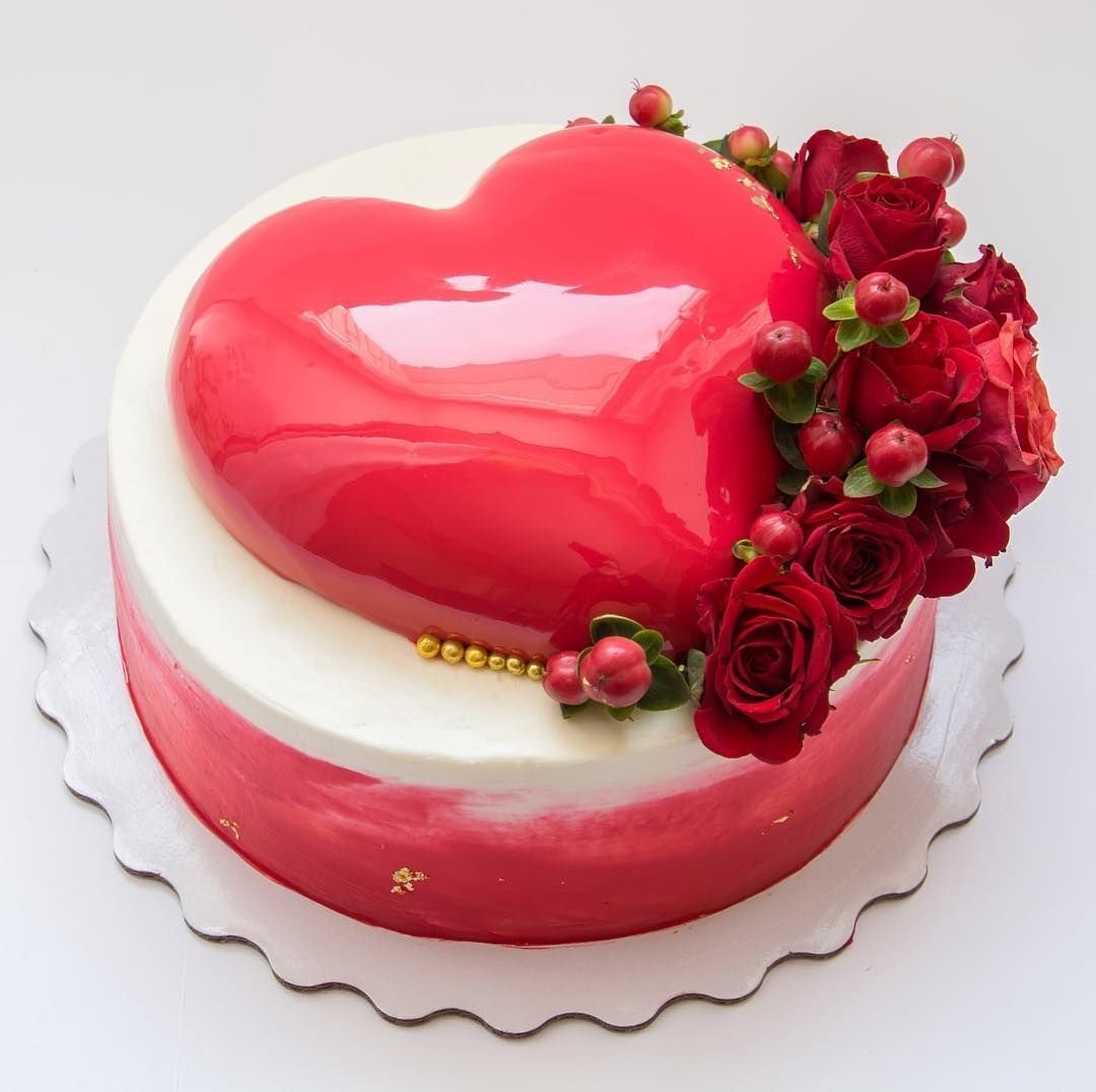 Свадебный муссовый торт два сердца