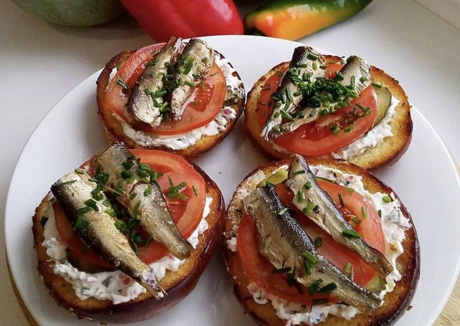бутерброды со шпротами рецепты с фото