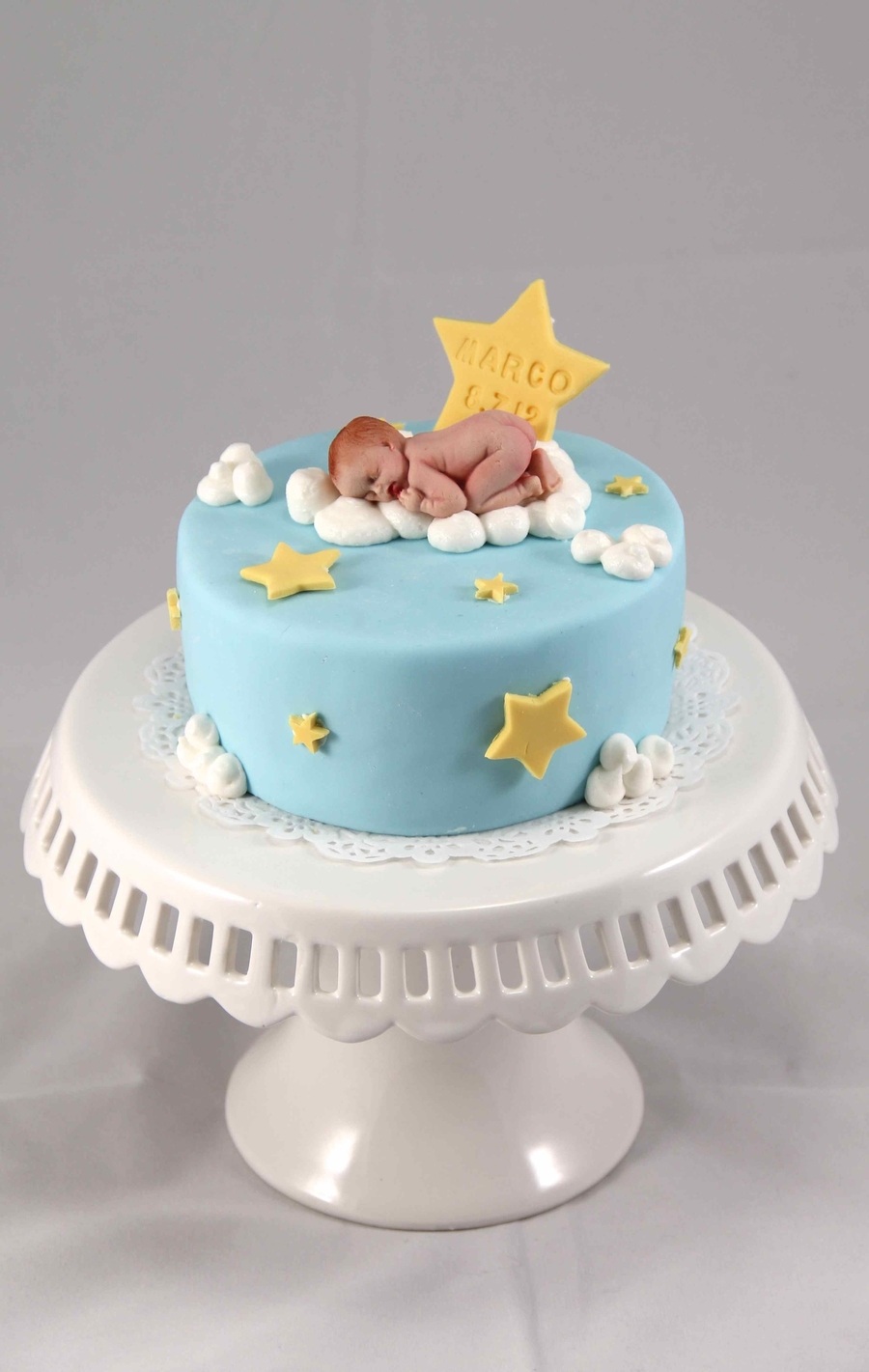 Торт «новорожденному»