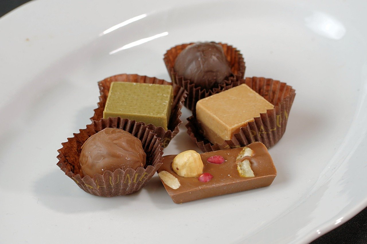 шоколадные конфеты фото с начинкой
