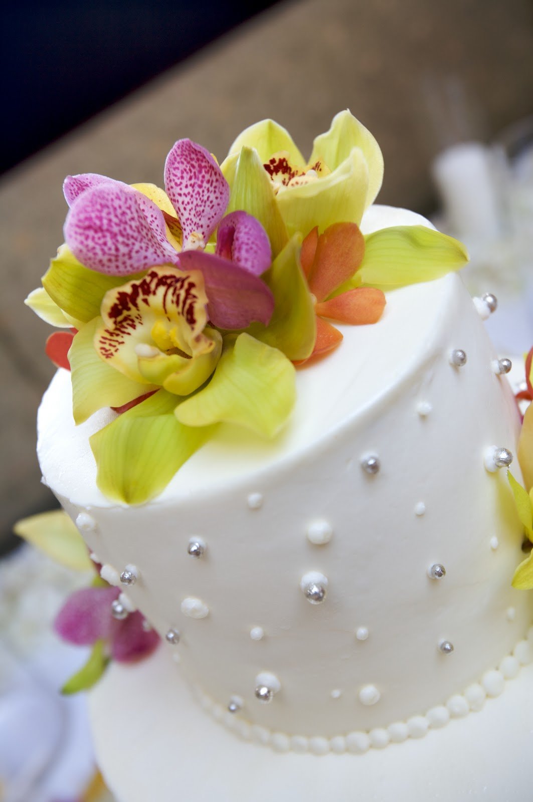 Торт с орхидеями