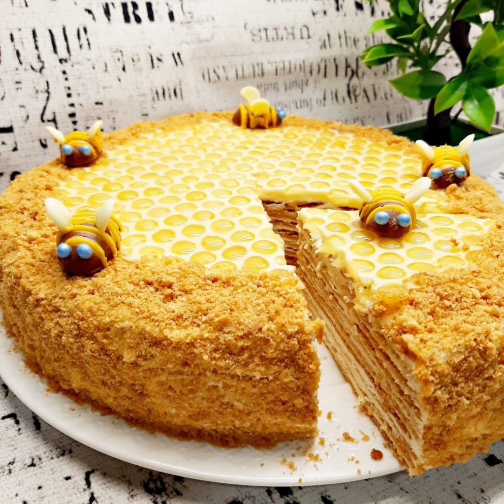 торт медовый со сметанным кремом фото