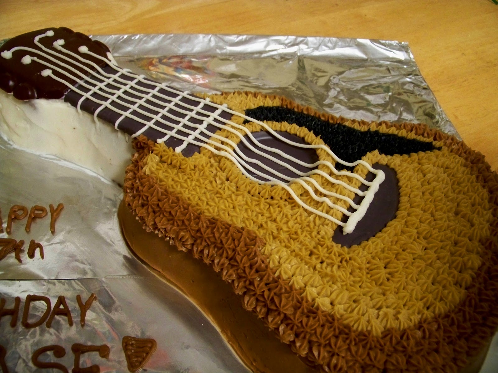 Торт гитара детский