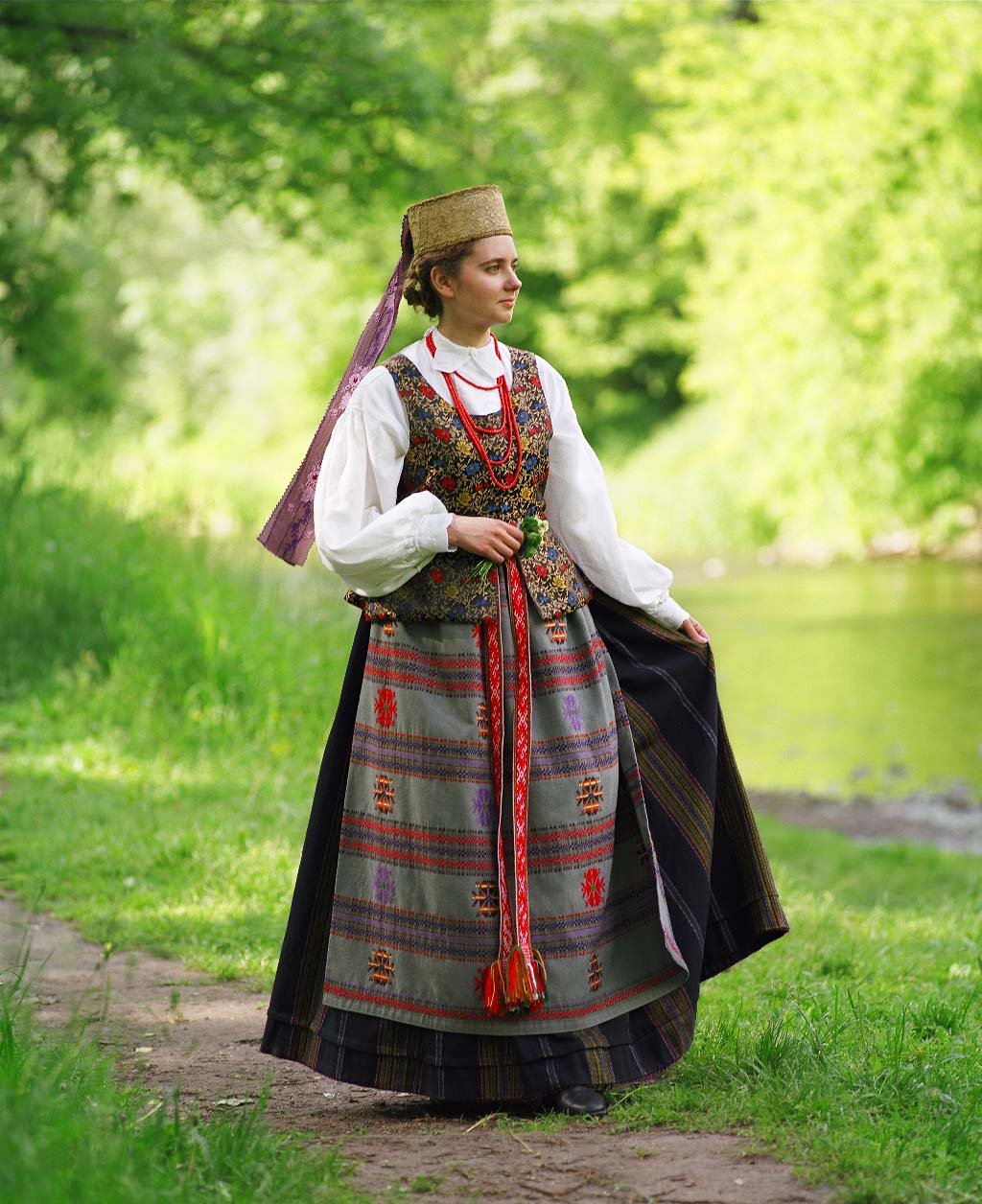 Литовский народный костюм Аукштайтии