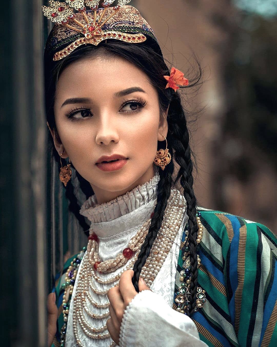 ГУЛИНАЧЖА уйгурка