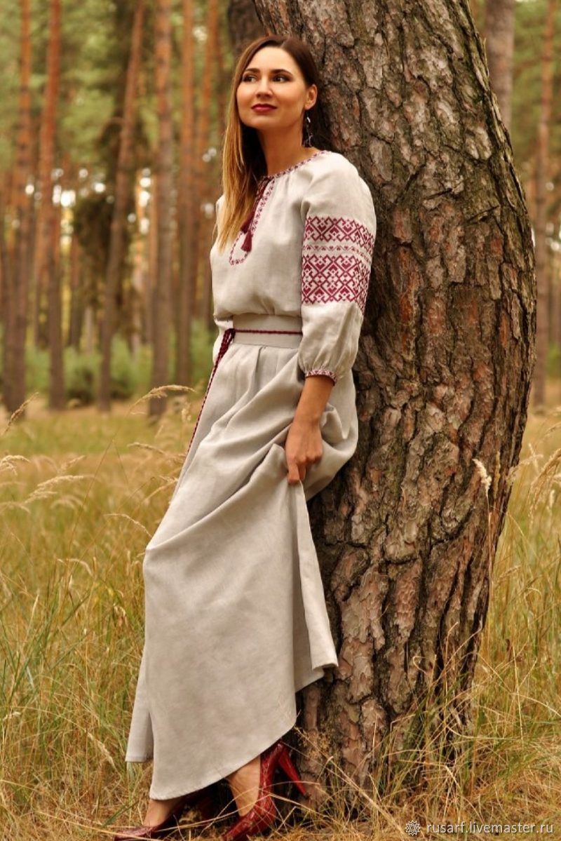 Платье в Славянском стиле