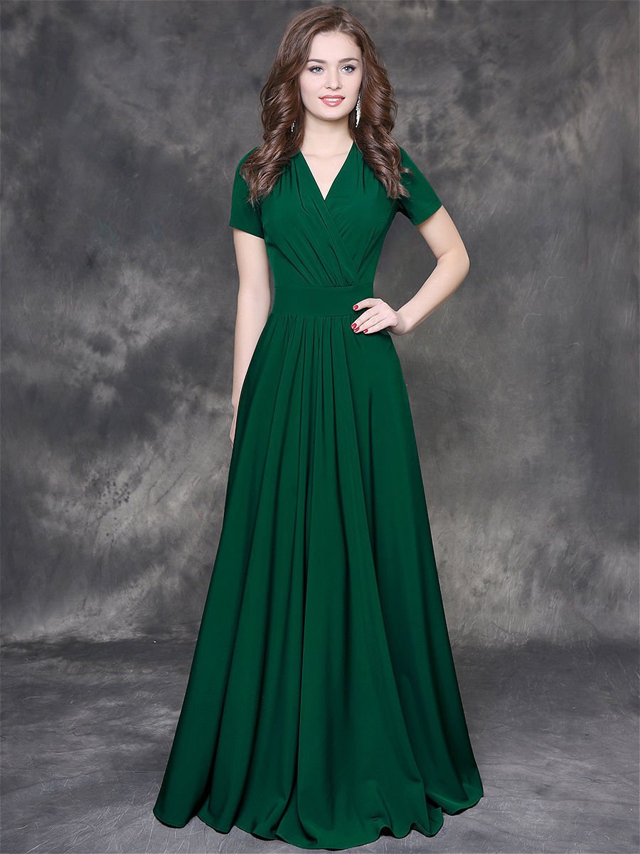 Зеленое платье