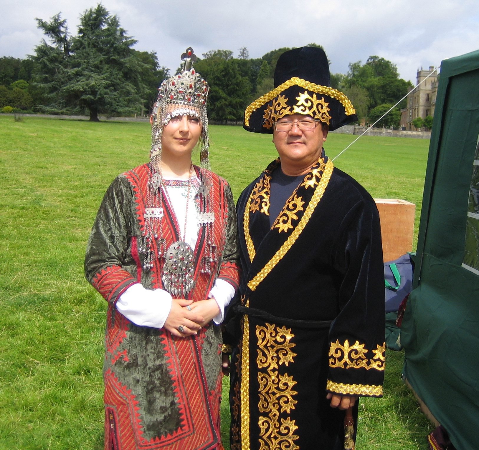 Народный костюм Туркмении