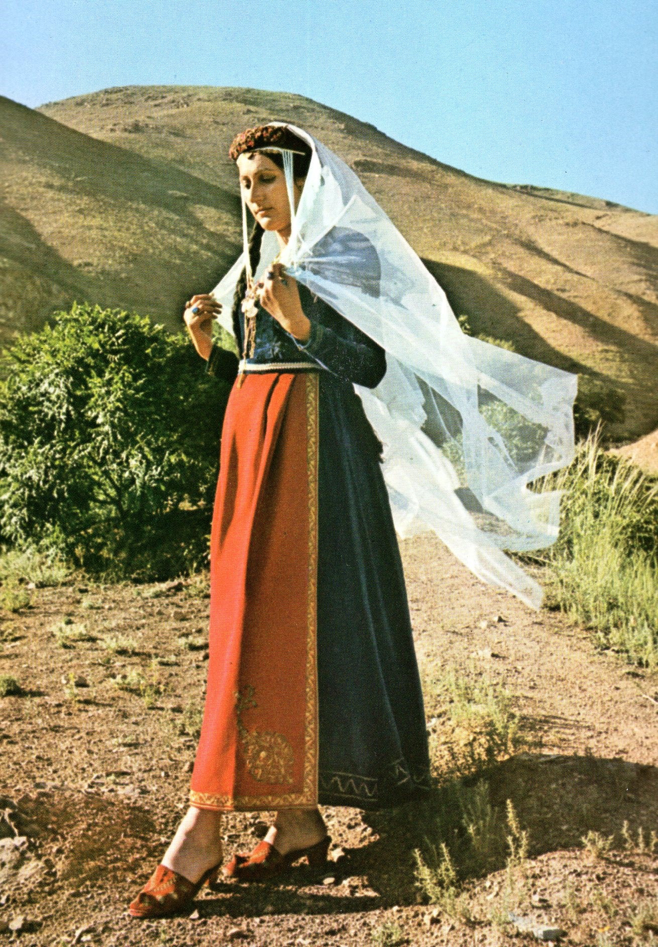 Национальная одежда армян Нагорного Карабаха