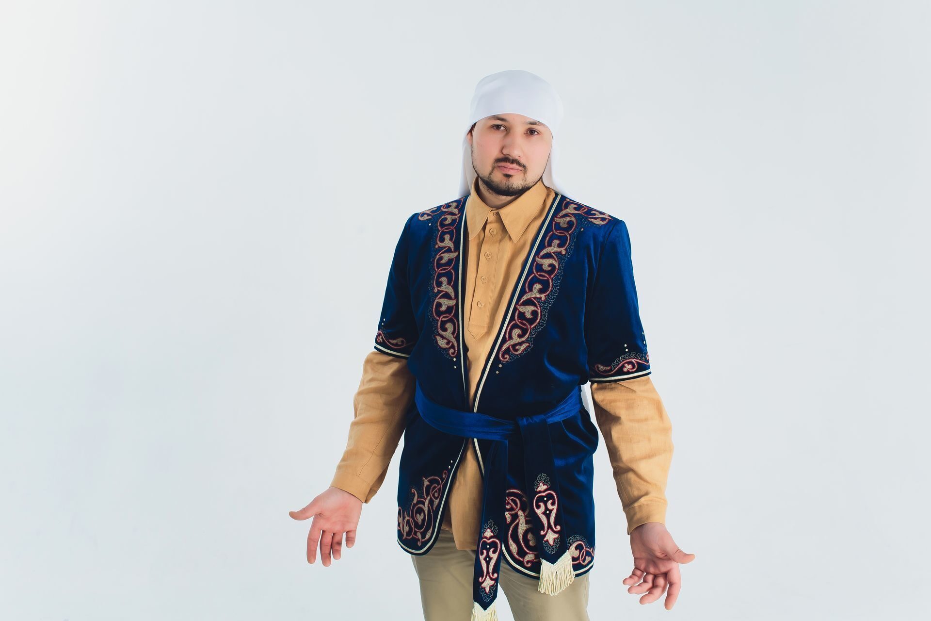 Таджикский национальный костюм Джома