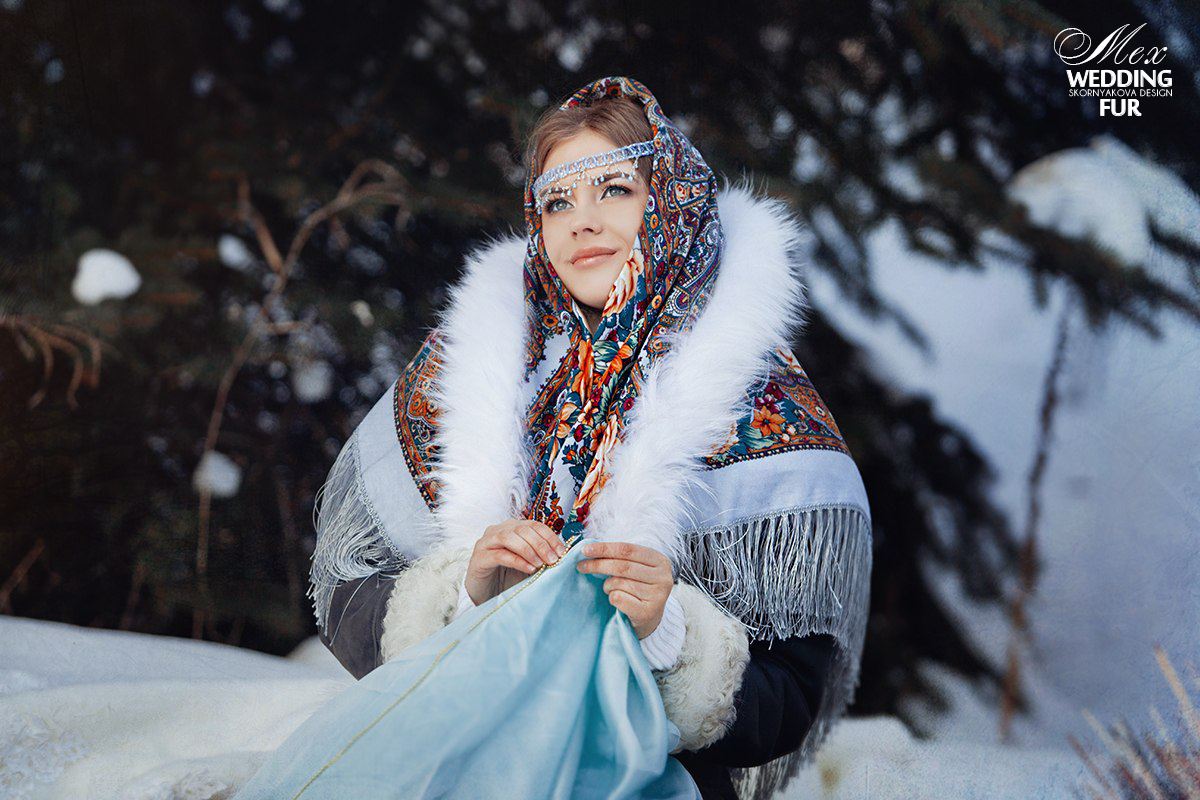 Зимняя фотосессия в русском платке