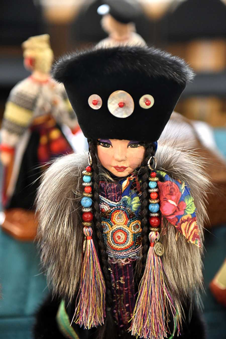 Хакасская кукла в национальном костюме
