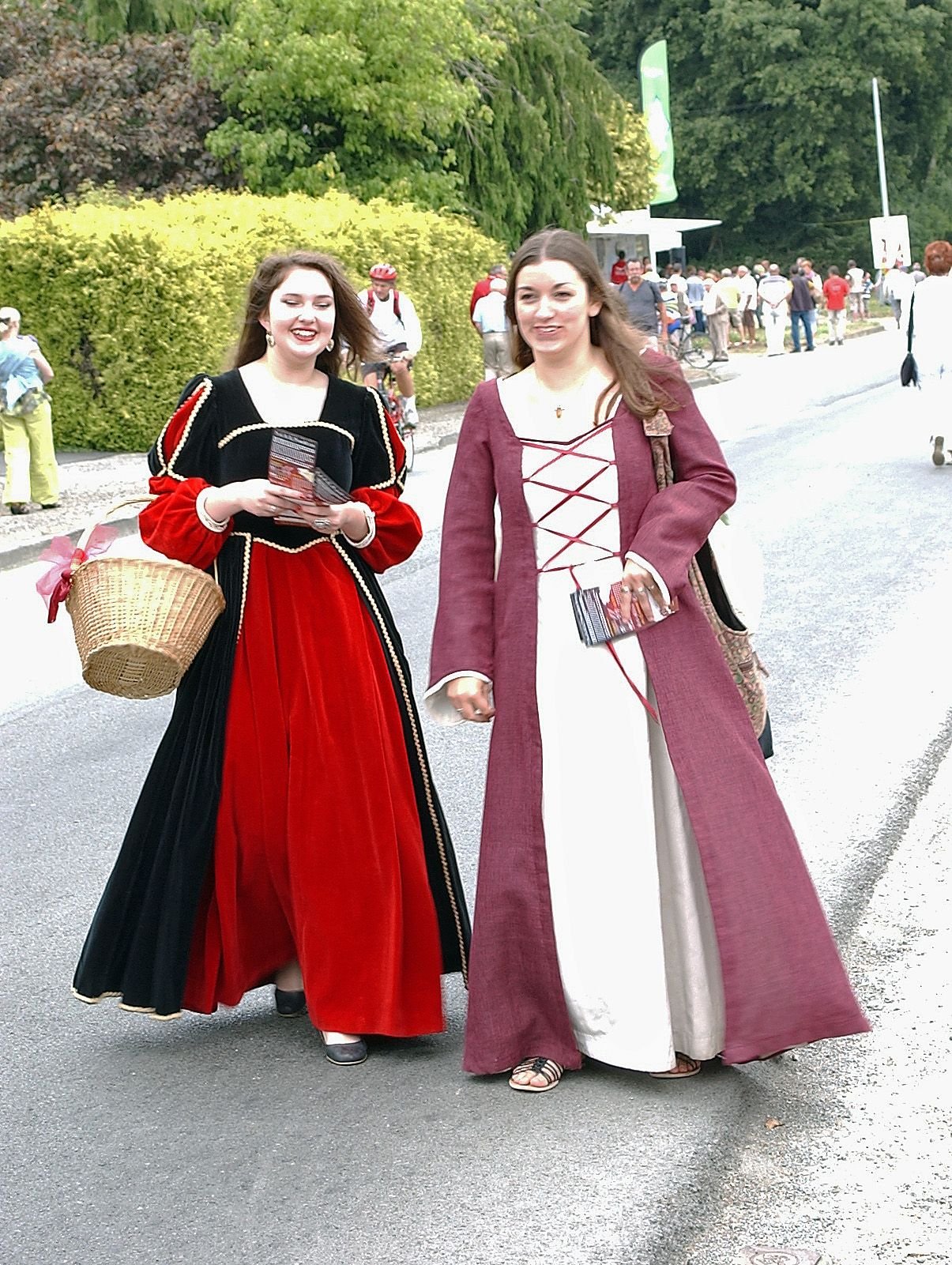 Традиционная одежда Франции