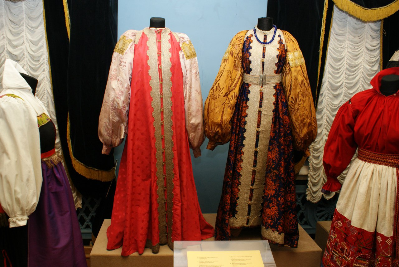 Национальный костюм Оренбургской казачки
