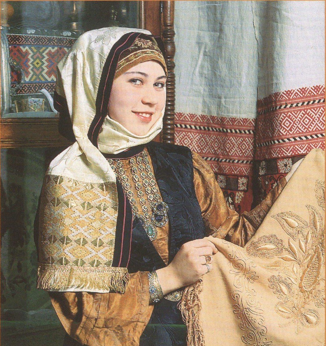 Татары Мишари национальный костюм