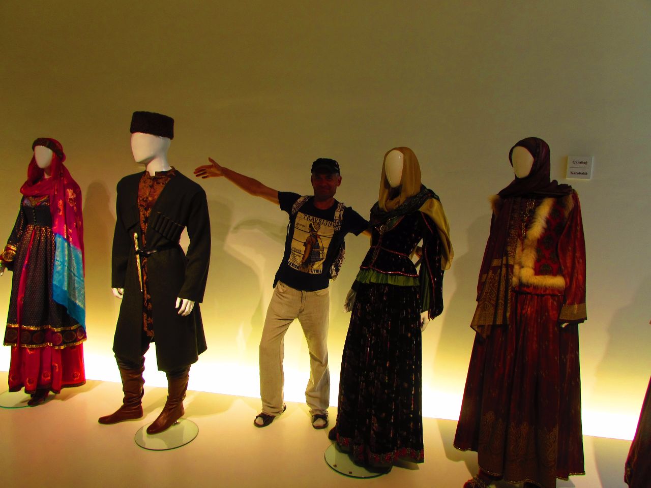 Азербайджан национальный костюм Кюрк чуха