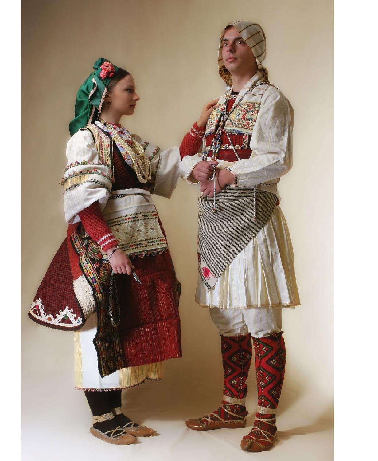 Национальный костюм Болгар и македонцев