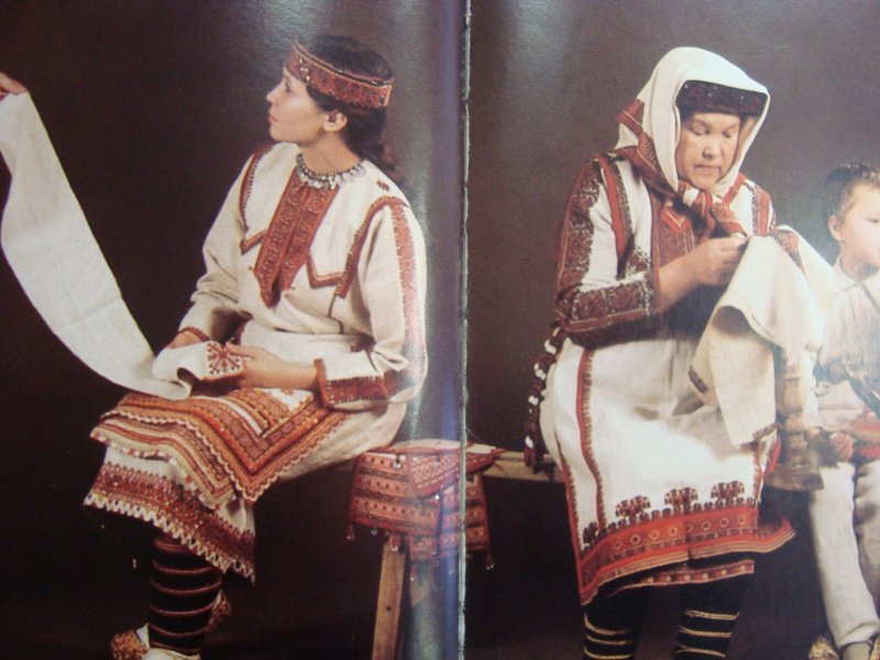 Памирская национальная одежда (69 фото)