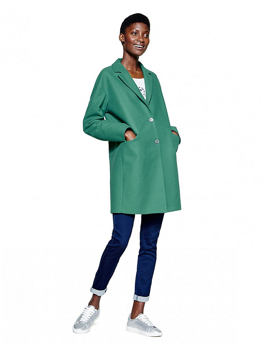 Зеленое пальто бенетон