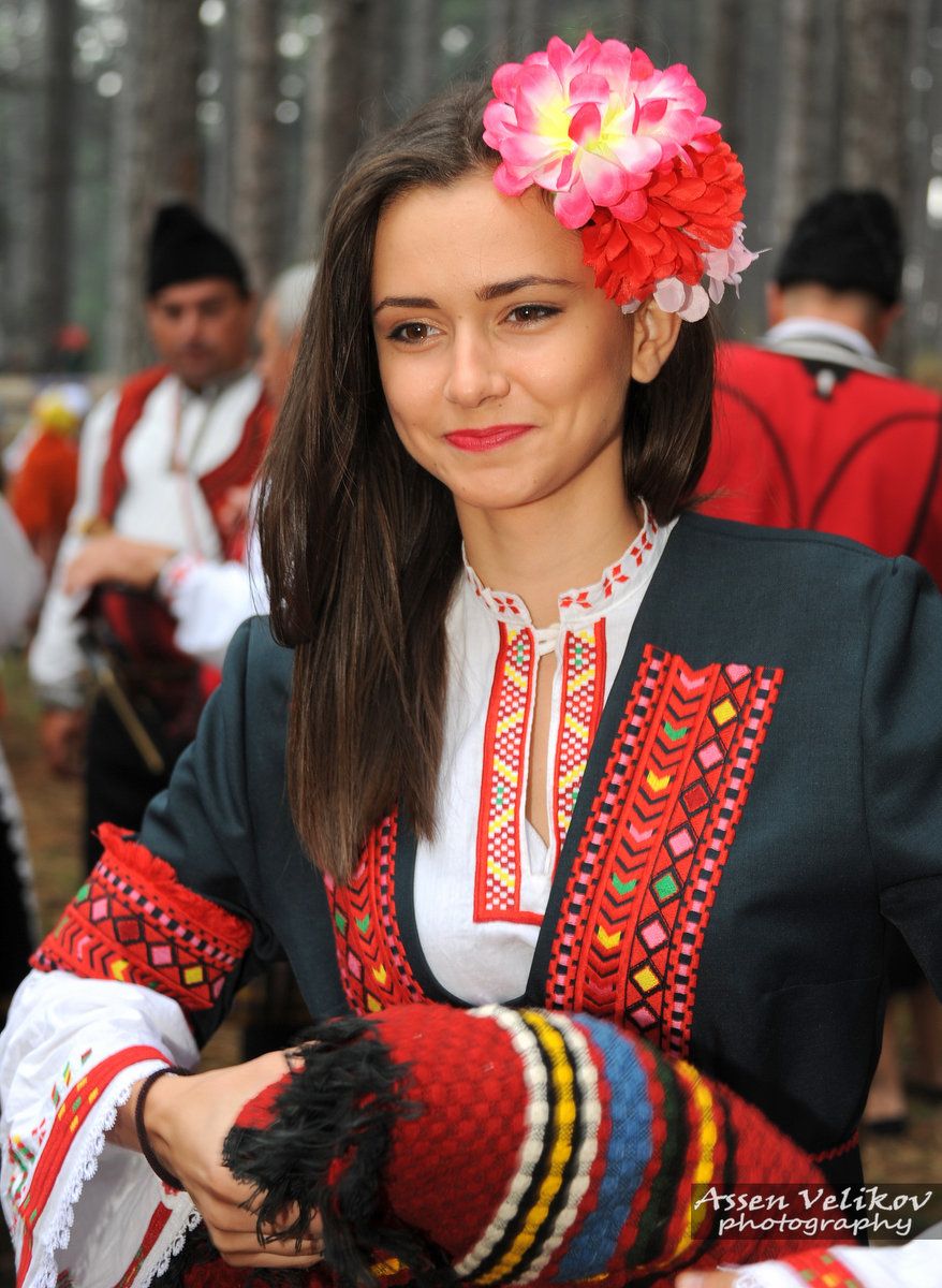 Македонцы (южнославянский народ)