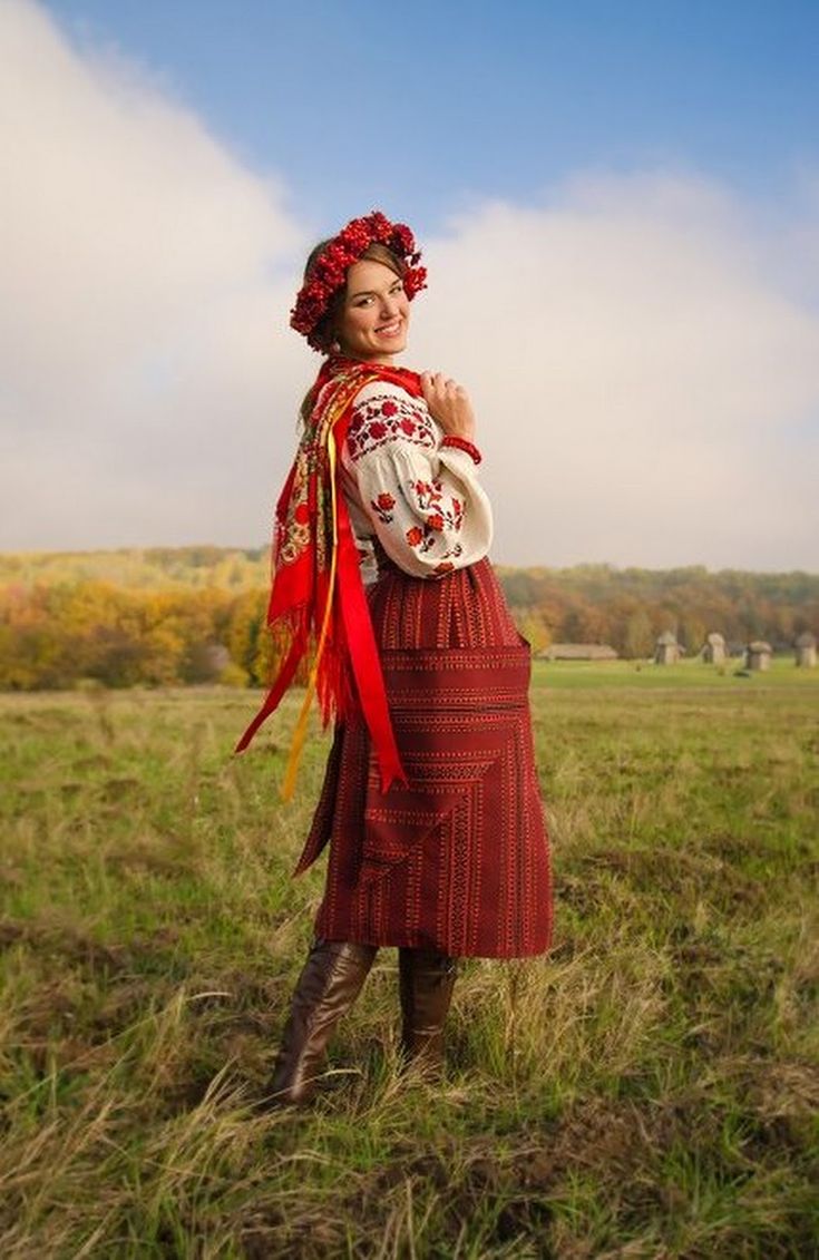 Традиционный украинский национальный костюм Галичина