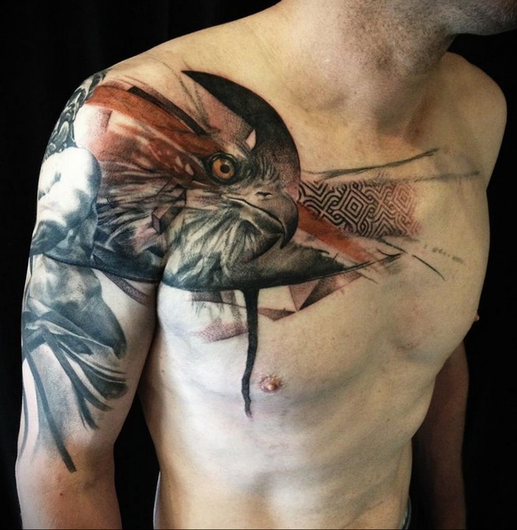 татуировки для мужчин на плече грудь фото 84